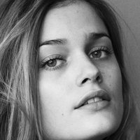 Louise Grinberg Nackt