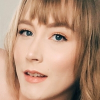 Lovewitch Nackt
