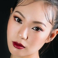 Lucia Liu Nackt