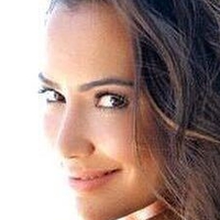 Luciana Andrade Nackt