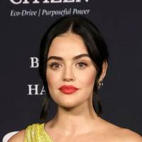 Lucy Hale Nackt