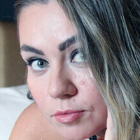 Marina Morris Nackt