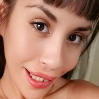 mia64 Nackt