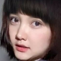 mikimika Nackt