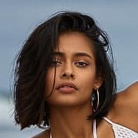 Mira Patel Nackt