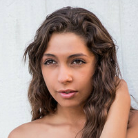 Monique_poses Nackt