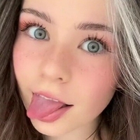 nadinebreaty Nackt