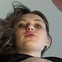 Nelly Giantess Nackt