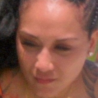 Nia Guzman Nackt