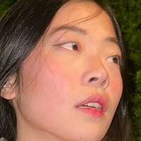 Nicole Hsing Nackt