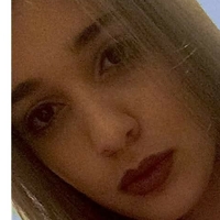 Nourine Abouseada Nackt