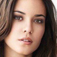 Odette Yustman Nackt