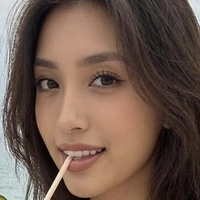 Paris Kingsley Nackt