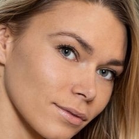 Paulina Nackt