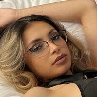Petite Beautiful Latina Nackt