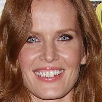 Rebecca Mader Nackt