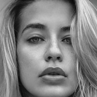 Rhiannon Nackt