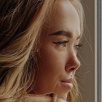 Sabrina Høgh Nackt