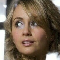 Samia Ghadie Nackt