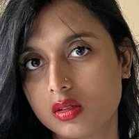 Sannati Mitra Nackt
