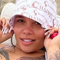 Sara Gold Nackt