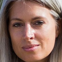 Sarah Harris Nackt