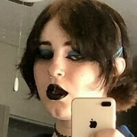 Scarlet Skeie Nackt