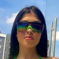 Selena Garcia BH Nackt