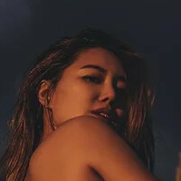 Serena Jung Nackt