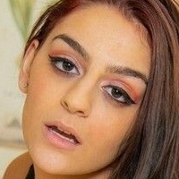 Shelby Mayne Nackt