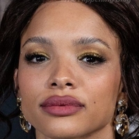 Sisi Stringer Nackt