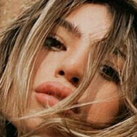 skyelia Nackt