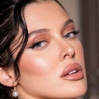 Sofia Gonet Nackt