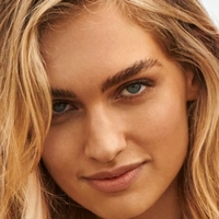 Taylor Sharpe Nackt