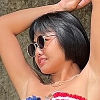 Thai KUMJU Nackt