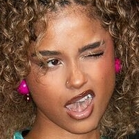 Tyla Nackt