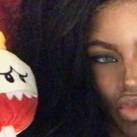 user1937926397 Nackt