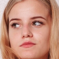 Veta George Models Nackt