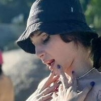 Vicky Senna Nackt