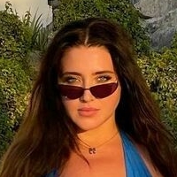 Vyeta Mustafina Nackt