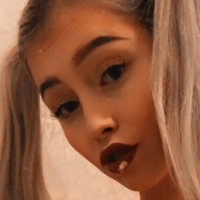 xholakys Nackt