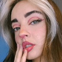 yukiszwaczka Nackt