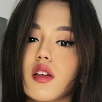 Zhang Nackt